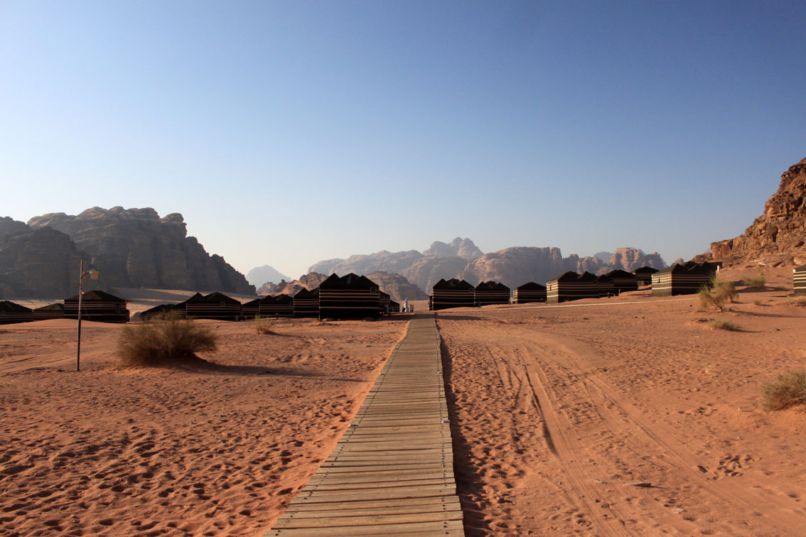 campo tendato nel Wadi Rum