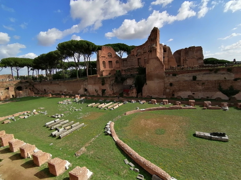 Lo stadio palatino