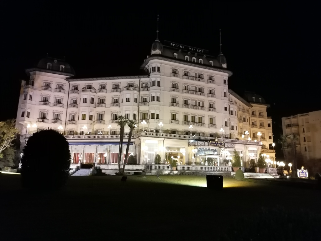 l'albergo Regina Palace di Stresa